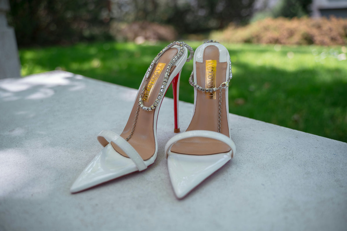 Hanna white strappy sandals with chain