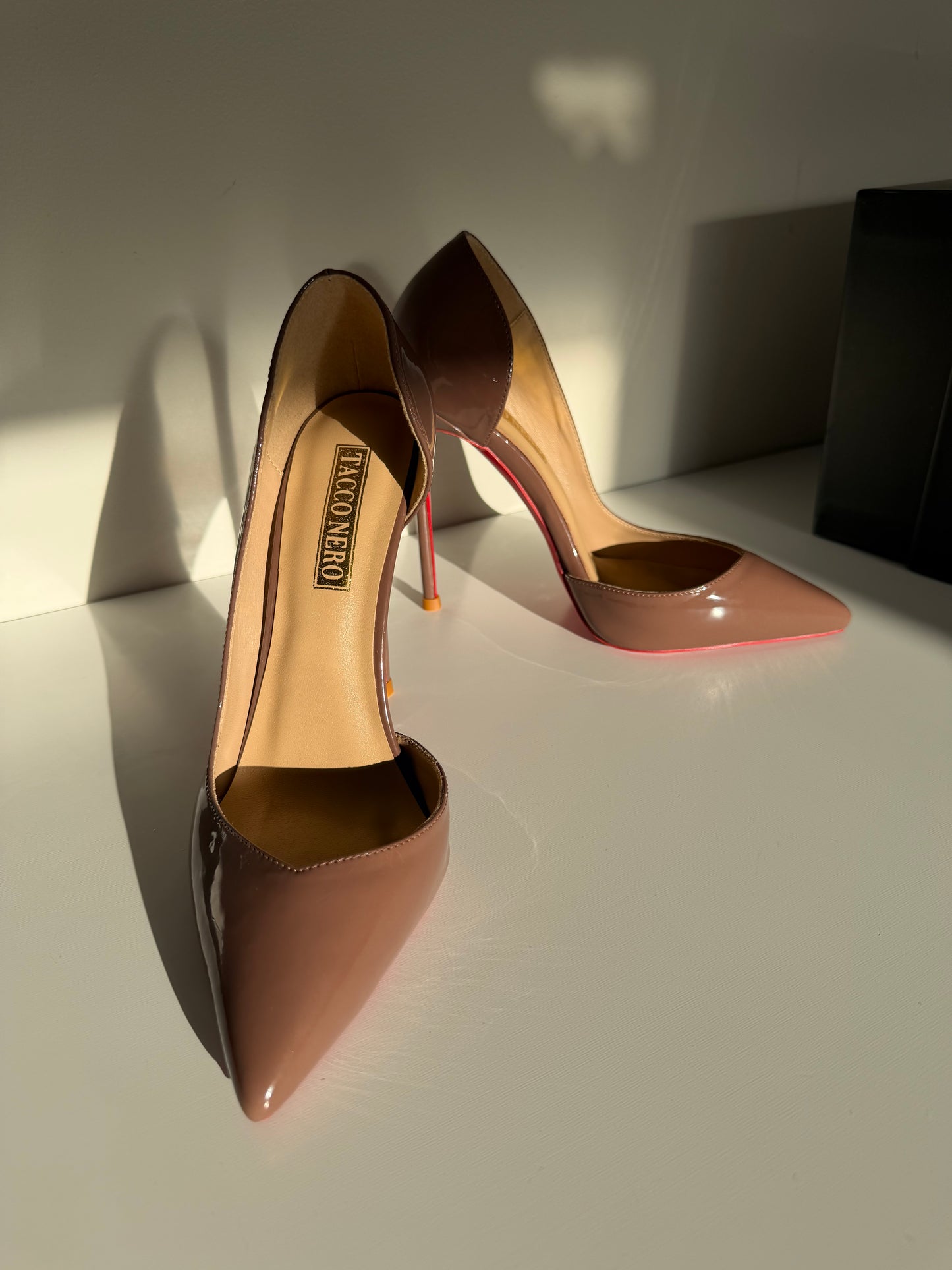 Light brown patent Side cut heels